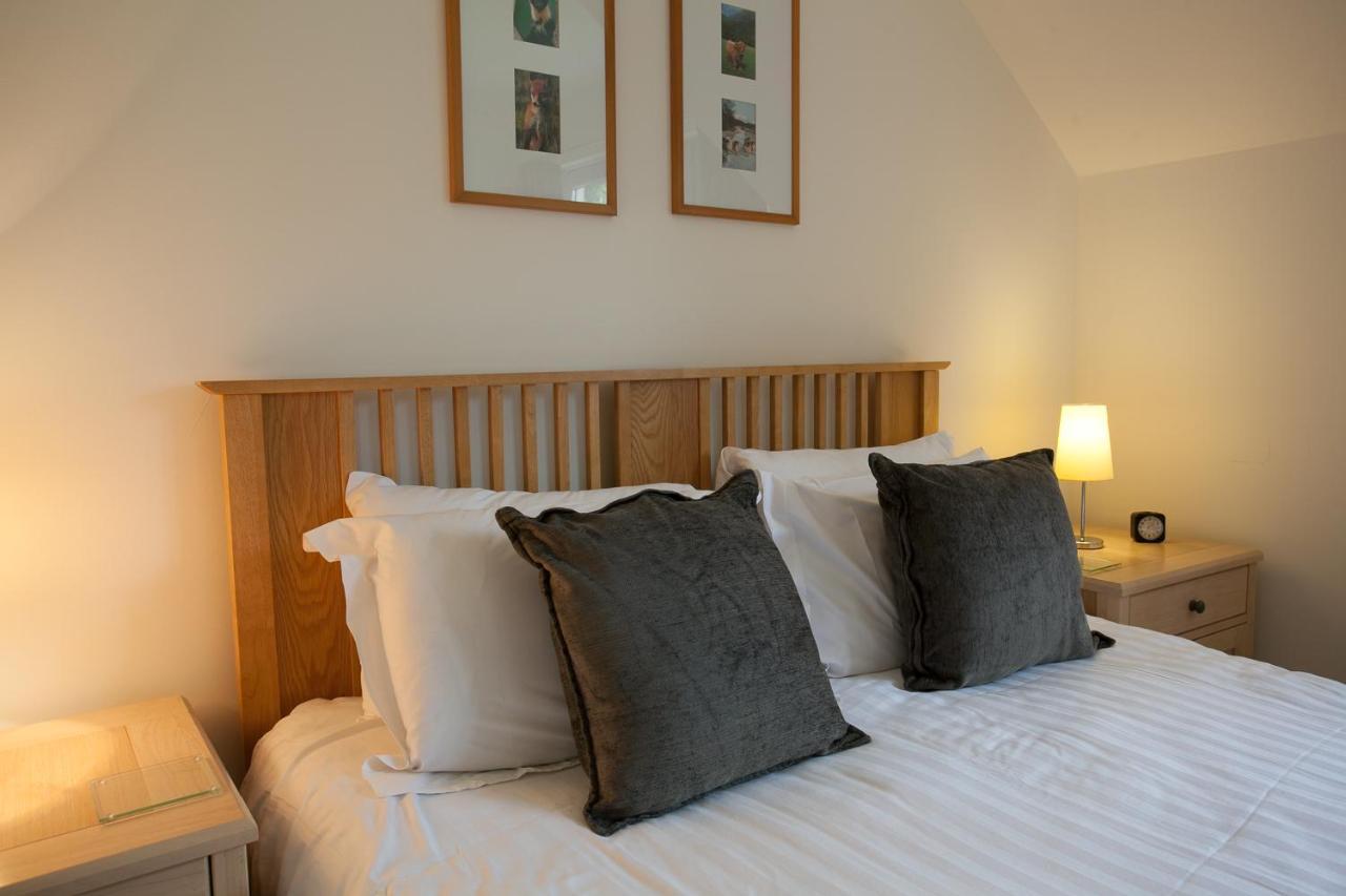 Loch Ness Abbey Cottages フォート・オーガスタス エクステリア 写真